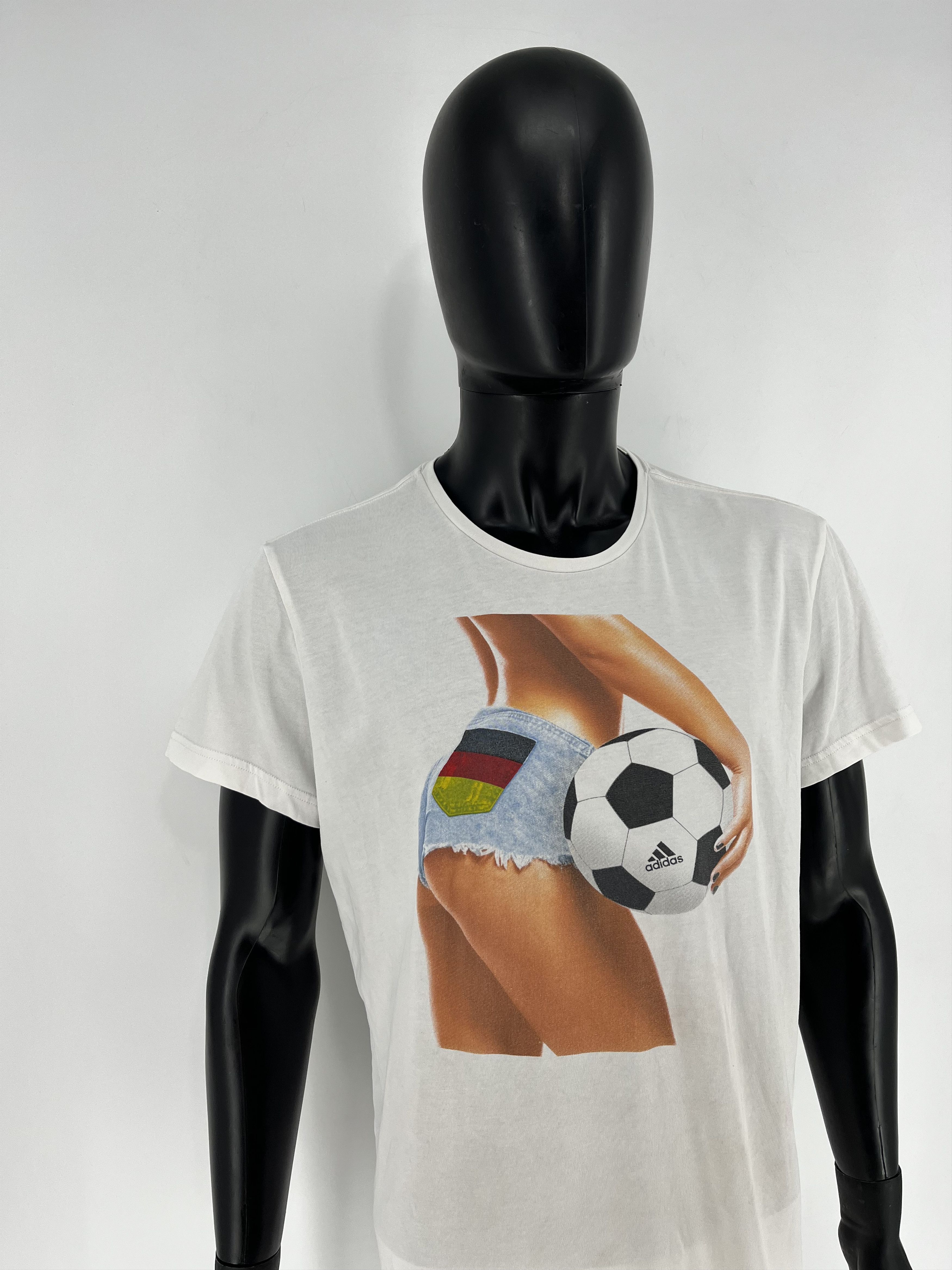 Adidas Adidas EURO 16 Tee Summer Fan white Size L Sexy Girl Size US L / EU 52-54 / 3 - 5 Thumbnail
