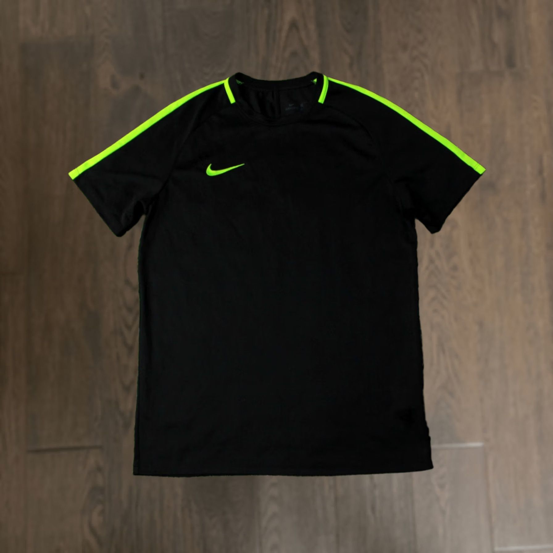 Nike Nike Dry Academy Dri-FIT Shirt Black Neon L 2017 Men Football Soccer Jersey Size US L / EU 52-54 / 3 - 1 Thumbnail