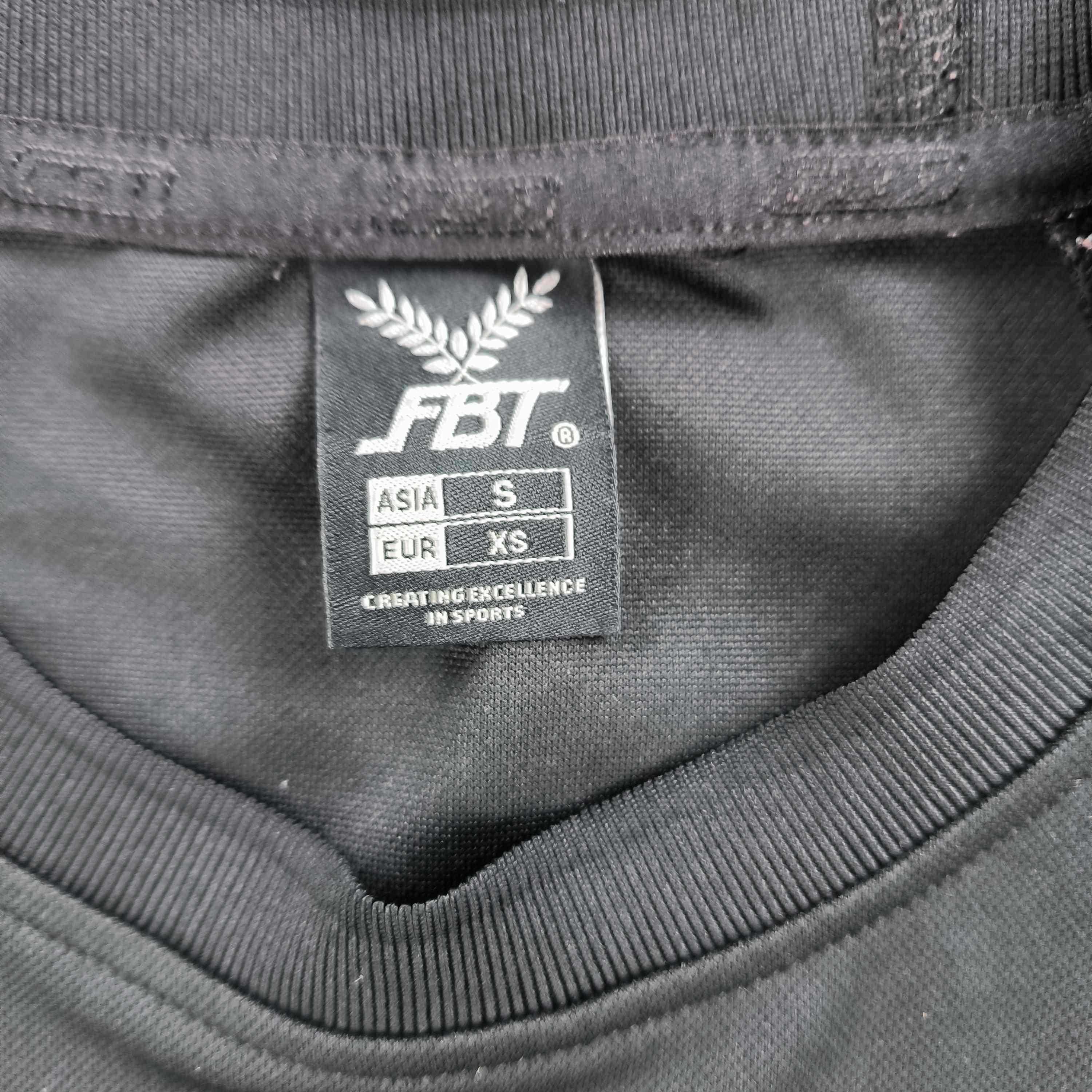 Other Newport County FBT football training top size XS Size US XS / EU 42 / 0 - 4 Thumbnail