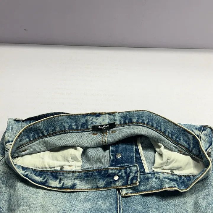 Balmain Balmain FW21 Washed Denim Pants for Men -2507 Size US 30 / EU 46 - 2 Thumbnail