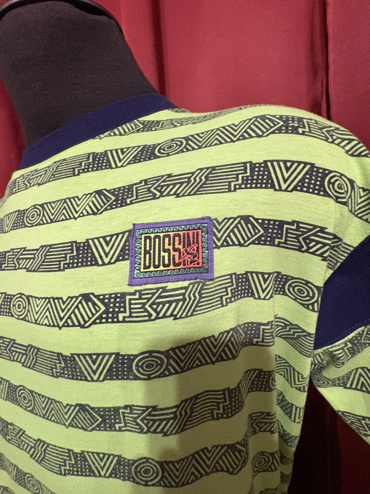 Vintage Vintage Bossini Surf Tshirt 90s Tom Tom All Over print Grail Size US L / EU 52-54 / 3 - 3 Thumbnail