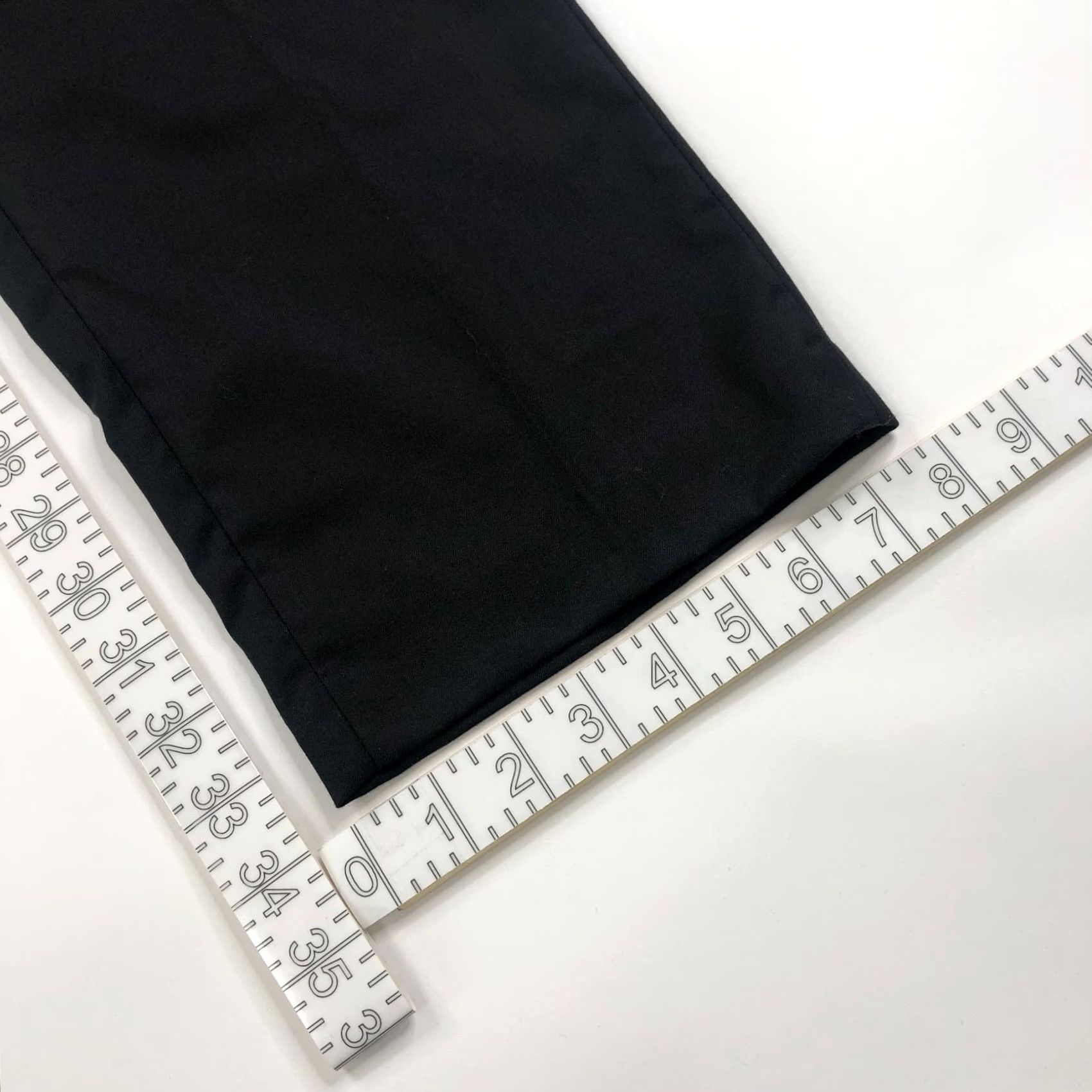 Calvin Klein Calvin Klein Mens Flat Front Dress Pants Black 36W 34L Polyester Rayon Spandex Straight Front Zip Pockets Button Casual Formal Workwear N/A Size US 36 / EU 52 - 4 Thumbnail