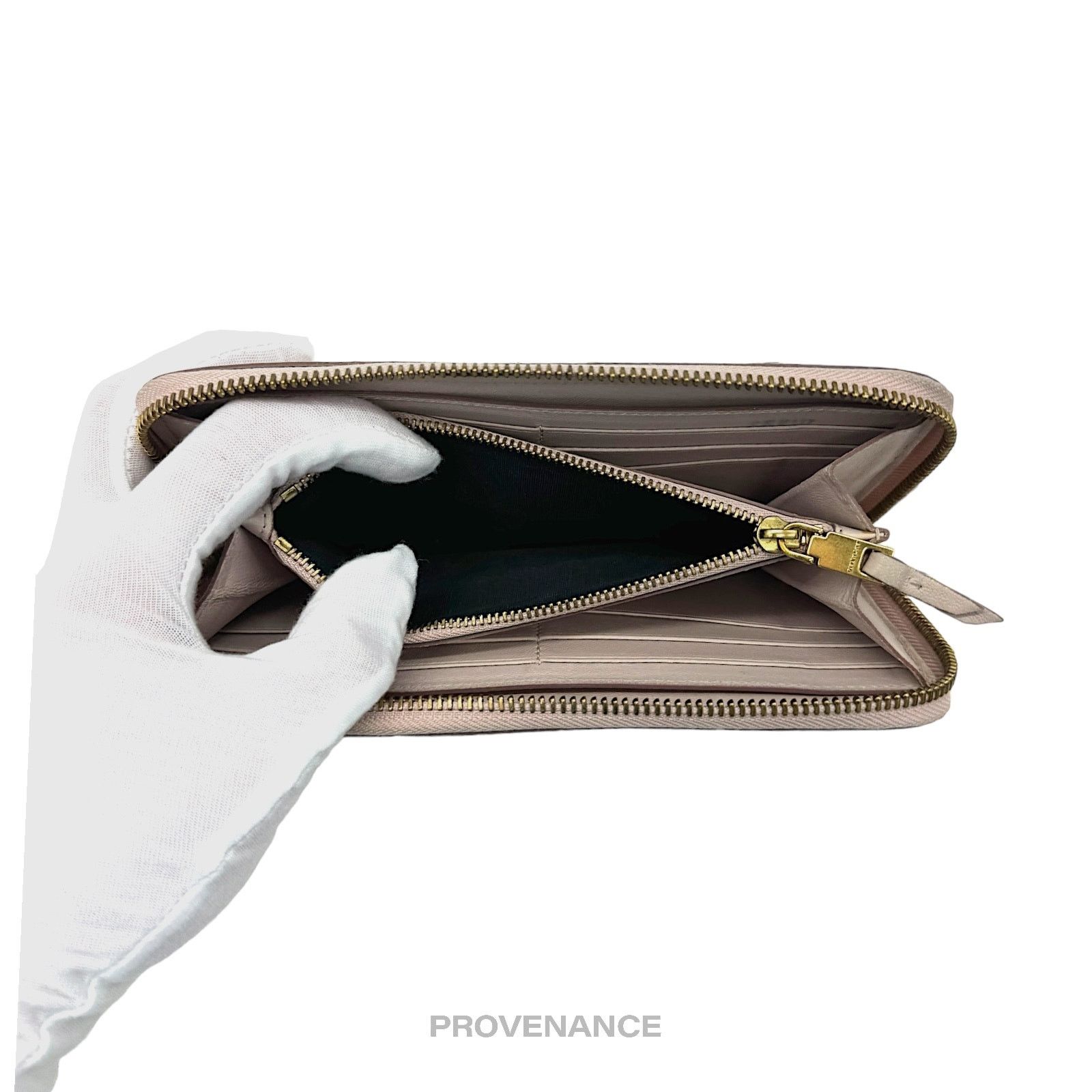 Givenchy 🔴 Givenchy Zip Long Wallet - Blush Quilted Leather Gold Size ONE SIZE - 6 Thumbnail