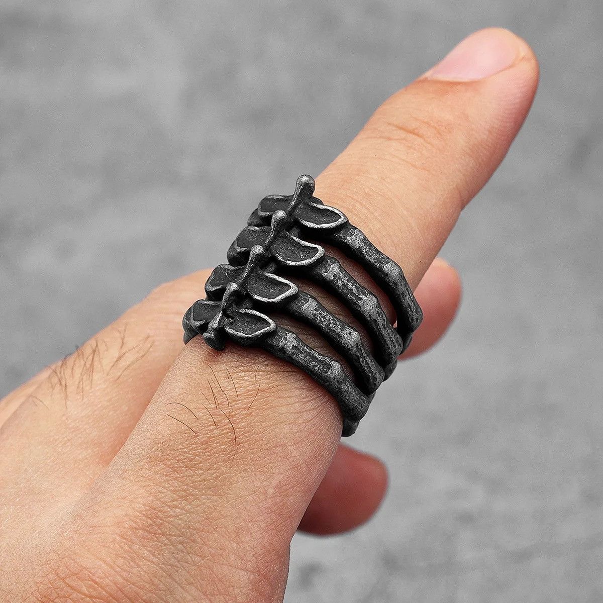 Vintage Retro Spine Stylish Men Ring Size ONE SIZE - 1 Thumbnail