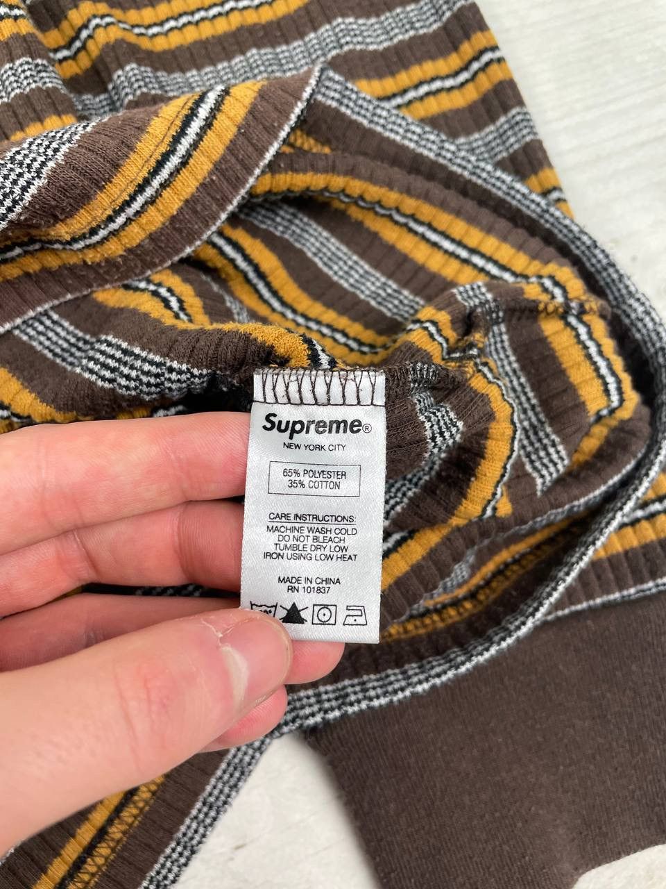 Supreme Supreme Raised Stripe Long Sleeve T Shirt Size US XL / EU 56 / 4 - 9 Thumbnail