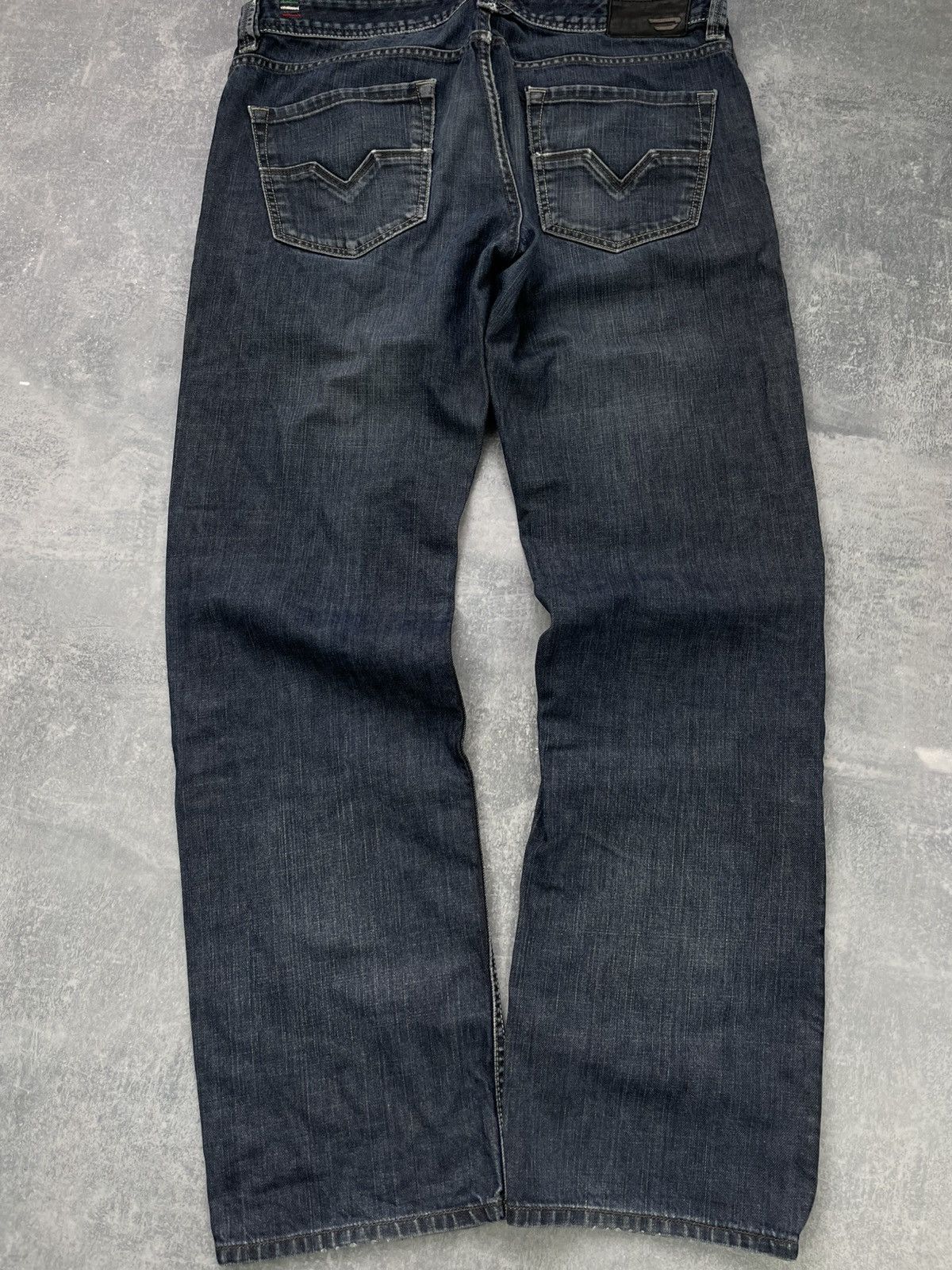 Diesel Crazy baggy Diesel larkee washed denim jeans Size US 34 / EU 50 - 4 Thumbnail