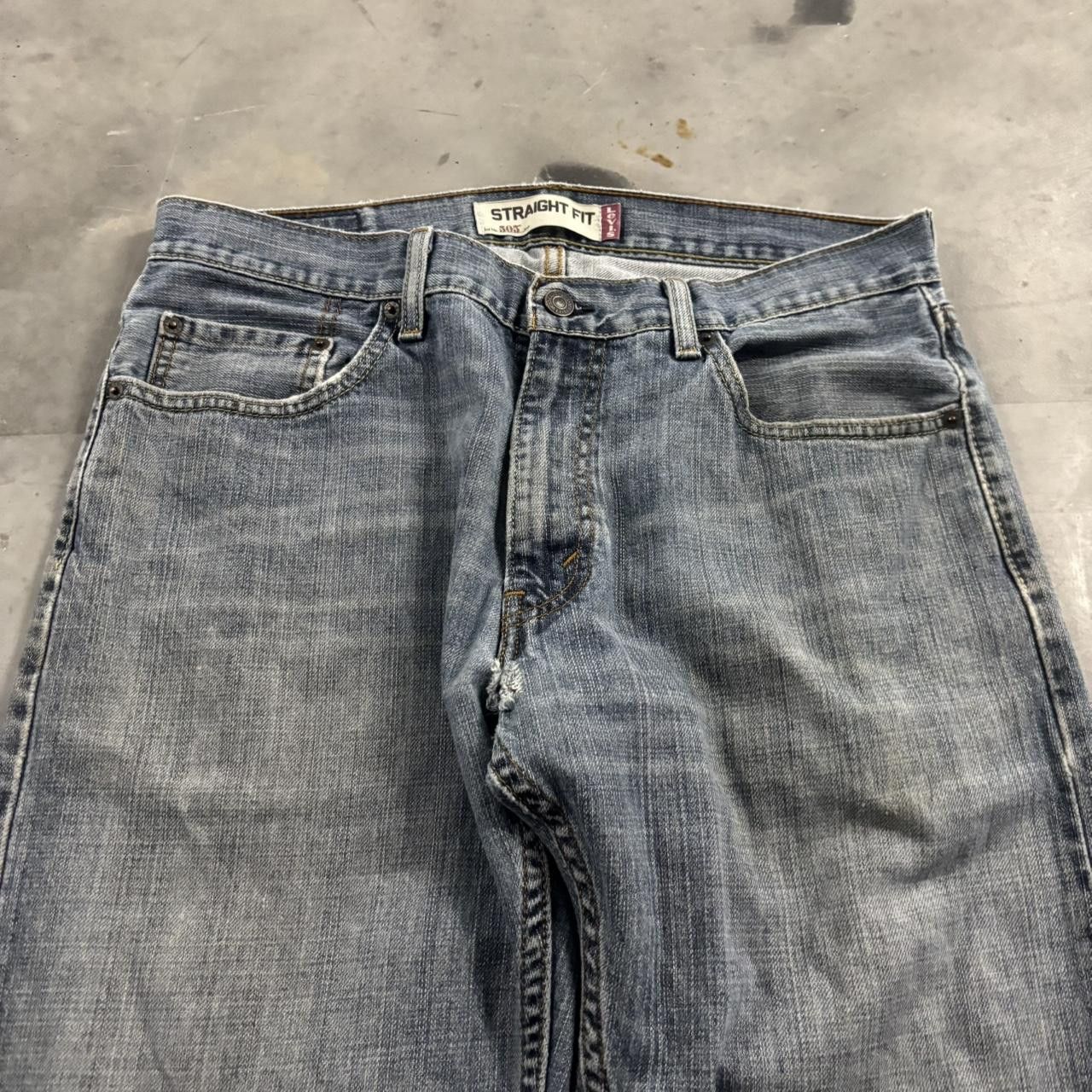 Levi's Crazy Vintage Y2K/2000s Grunge Levis Dark Wash Denim Jeans! 33x30 Size US 33 - 5 Thumbnail