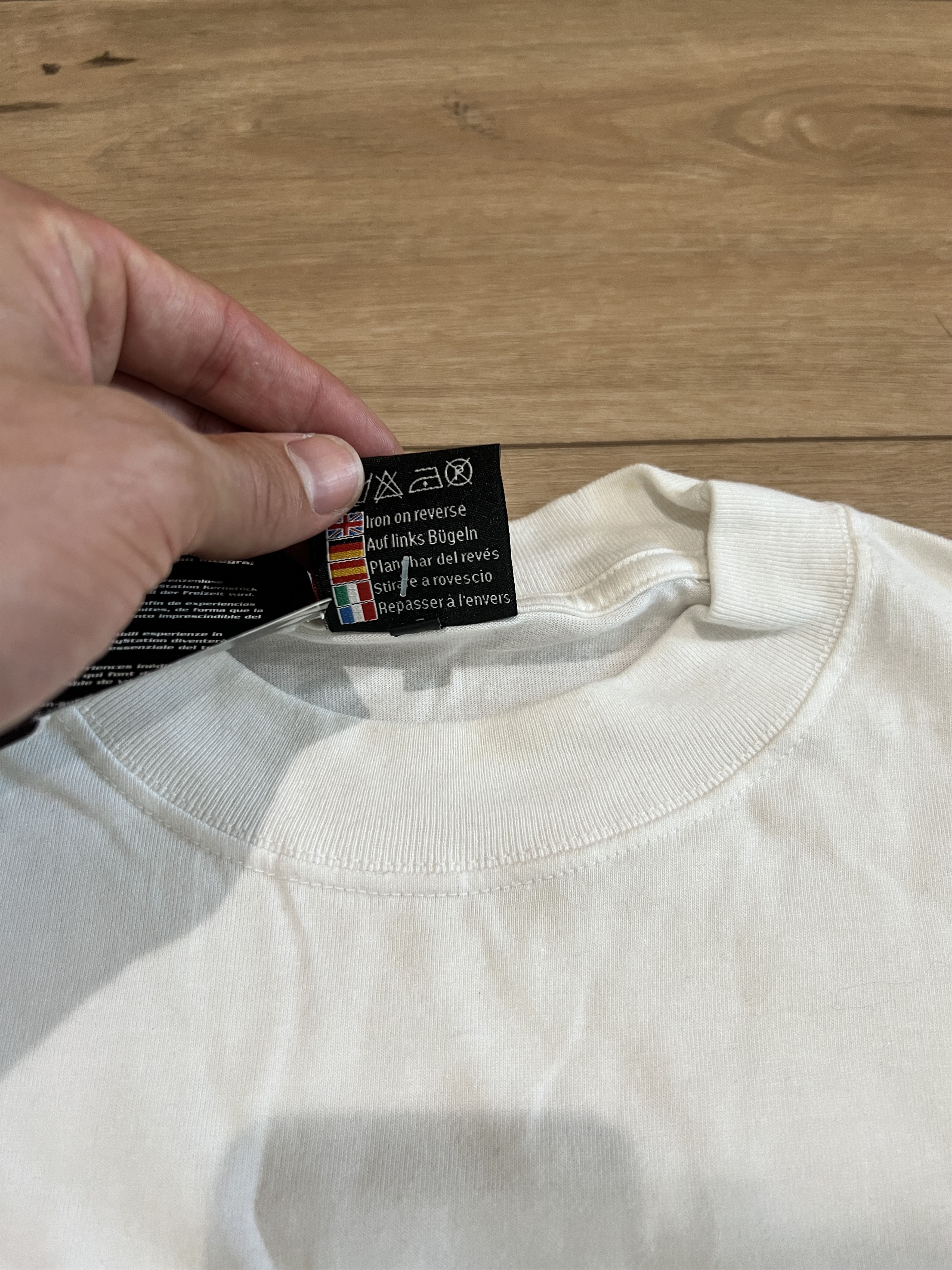 Playstation NWT Vintage PlayStation 1 White EU T-Shirt - Size XL Size US XL / EU 56 / 4 - 6 Thumbnail