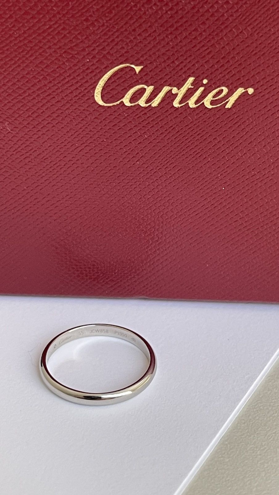 Cartier Cartier 1895 Wedding Band 2.5 mm Platinum 7.25 NEW $1190 Size ONE SIZE - 8 Thumbnail