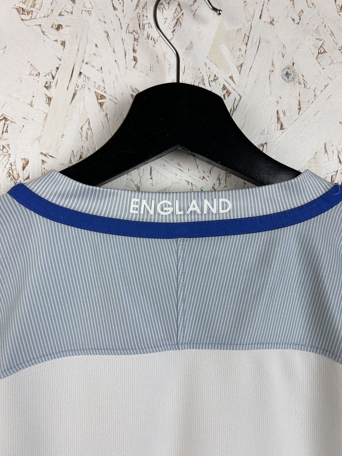 Nike Nike England 2016/17 Home Kit Soccer Jersey Size S Size US S / EU 44-46 / 1 - 7 Thumbnail