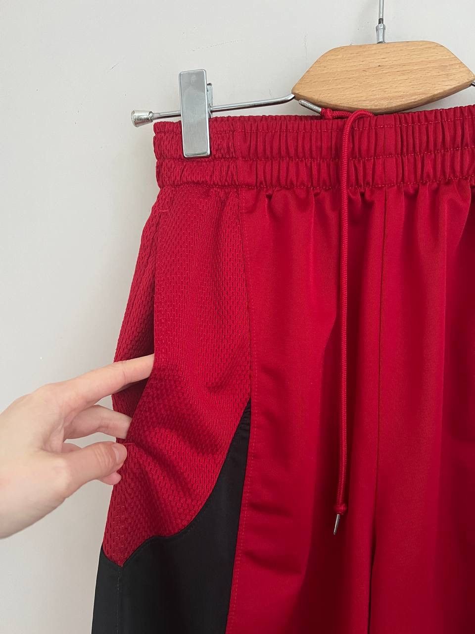 Jordan Brand Jordan men's red shorts size S Size US 30 / EU 46 - 4 Thumbnail