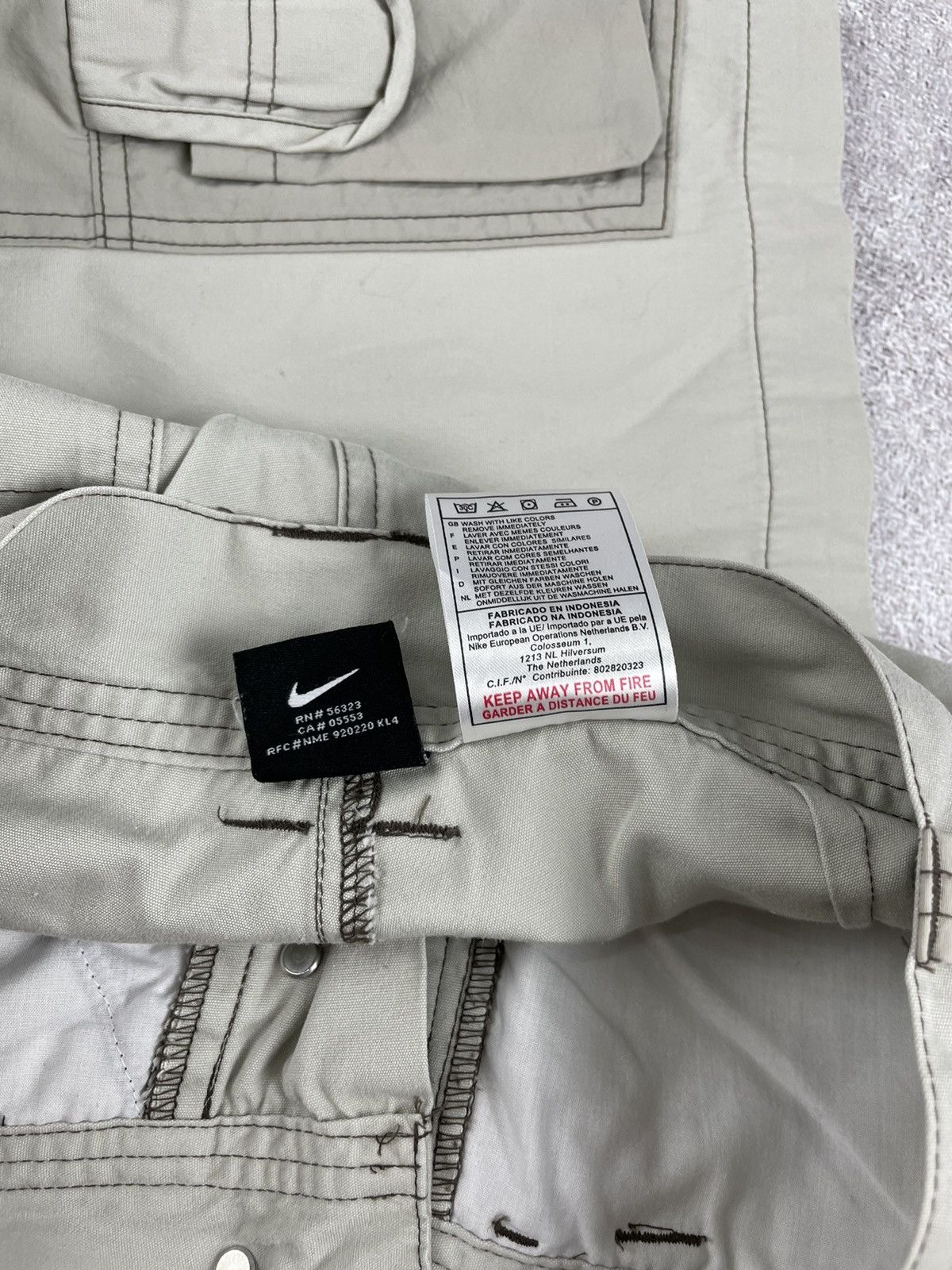 Nike × Nike ACG × Vintage Vintage Nike Acg Multi-Pocket Cargo Shorts Size 30 Size US 30 / EU 46 - 12 Thumbnail