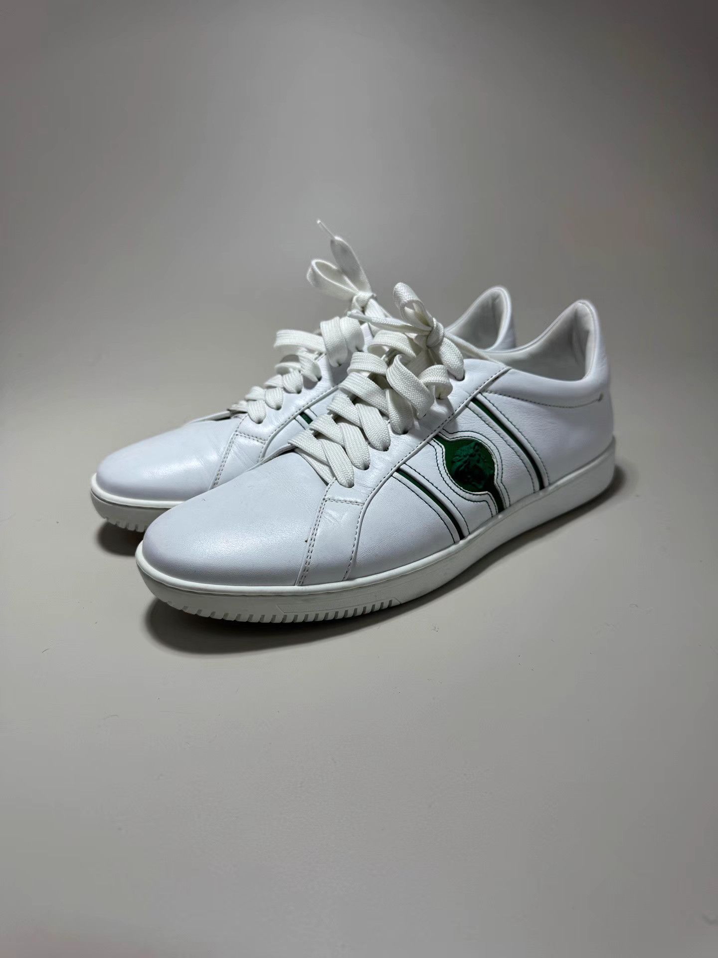 Versace VERSACE Medusa Low-Top Sneakers Size US 8.5 / EU 41-42 - 1 Thumbnail