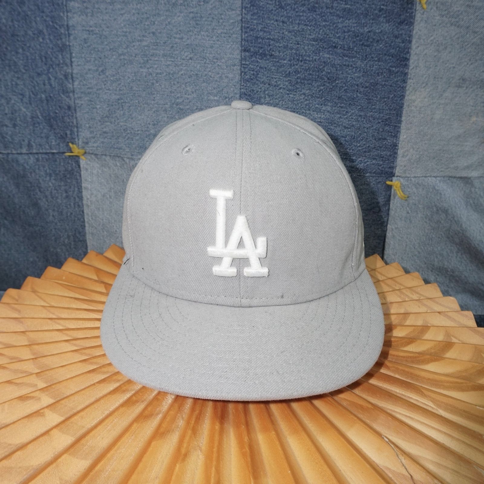 New Era 7 - Vintage Y2K Los Angeles Dodgers LA logo embroidered hat Size ONE SIZE - 1 Thumbnail