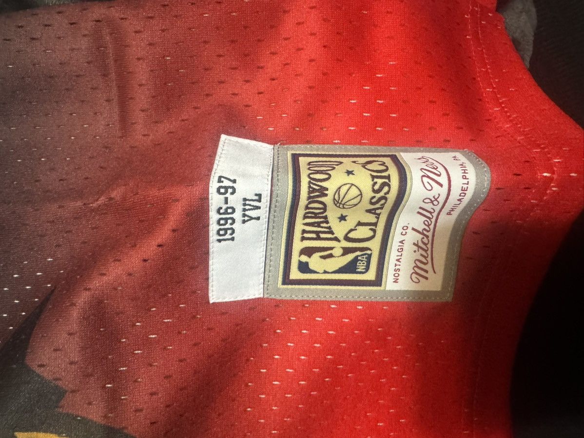 Playboi Carti Opium X Mitchell and Ness Size US M / EU 48-50 / 2 - 5 Thumbnail