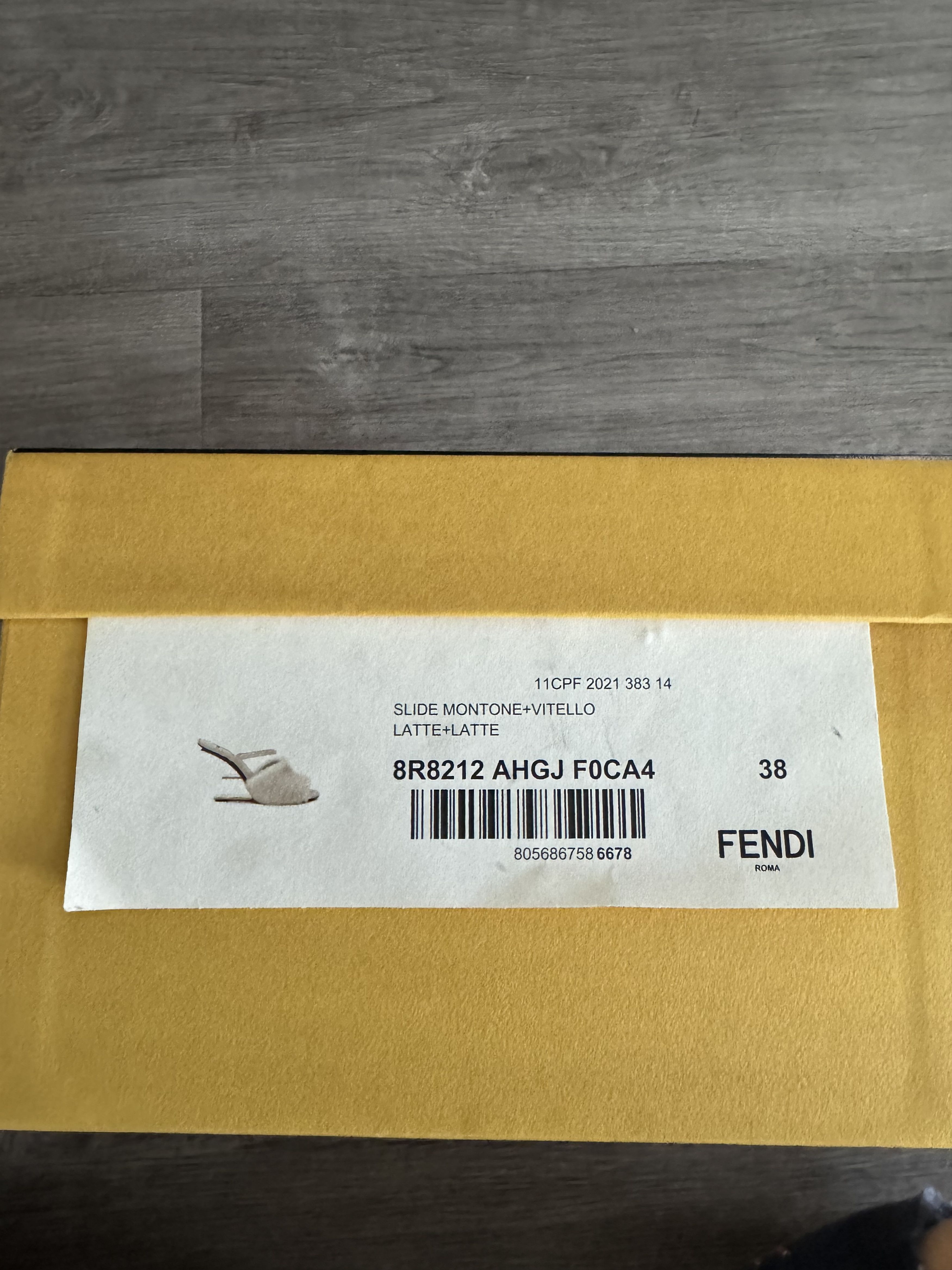 Fendi NWT FENDI First Shearling Diagonal F-Shaped Sculpted Heel Size US 8 / IT 38 - 5 Thumbnail