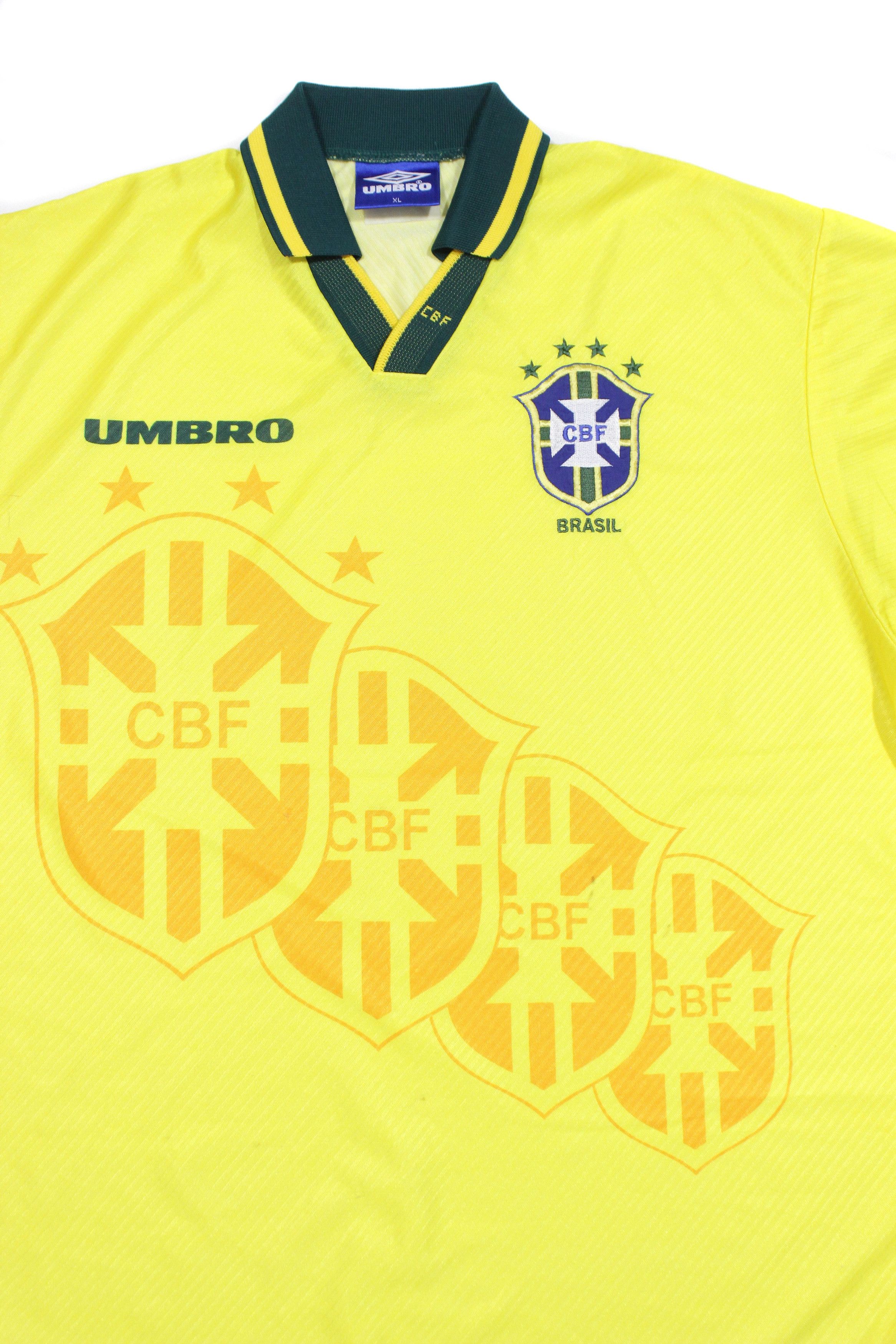 Umbro 90S CBF Brasil Football Jersey Size US XL / EU 56 / 4 - 3 Thumbnail