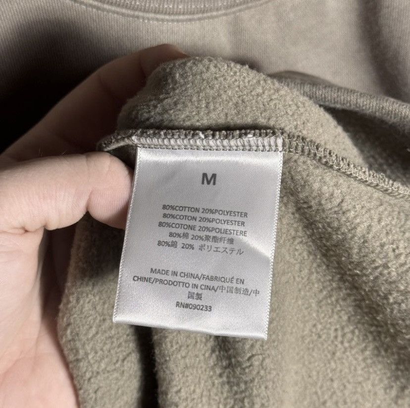 FOG Fear Of God Essentials Crewneck Desert Taupe M Size US M / EU 48-50 / 2 - 13 Thumbnail