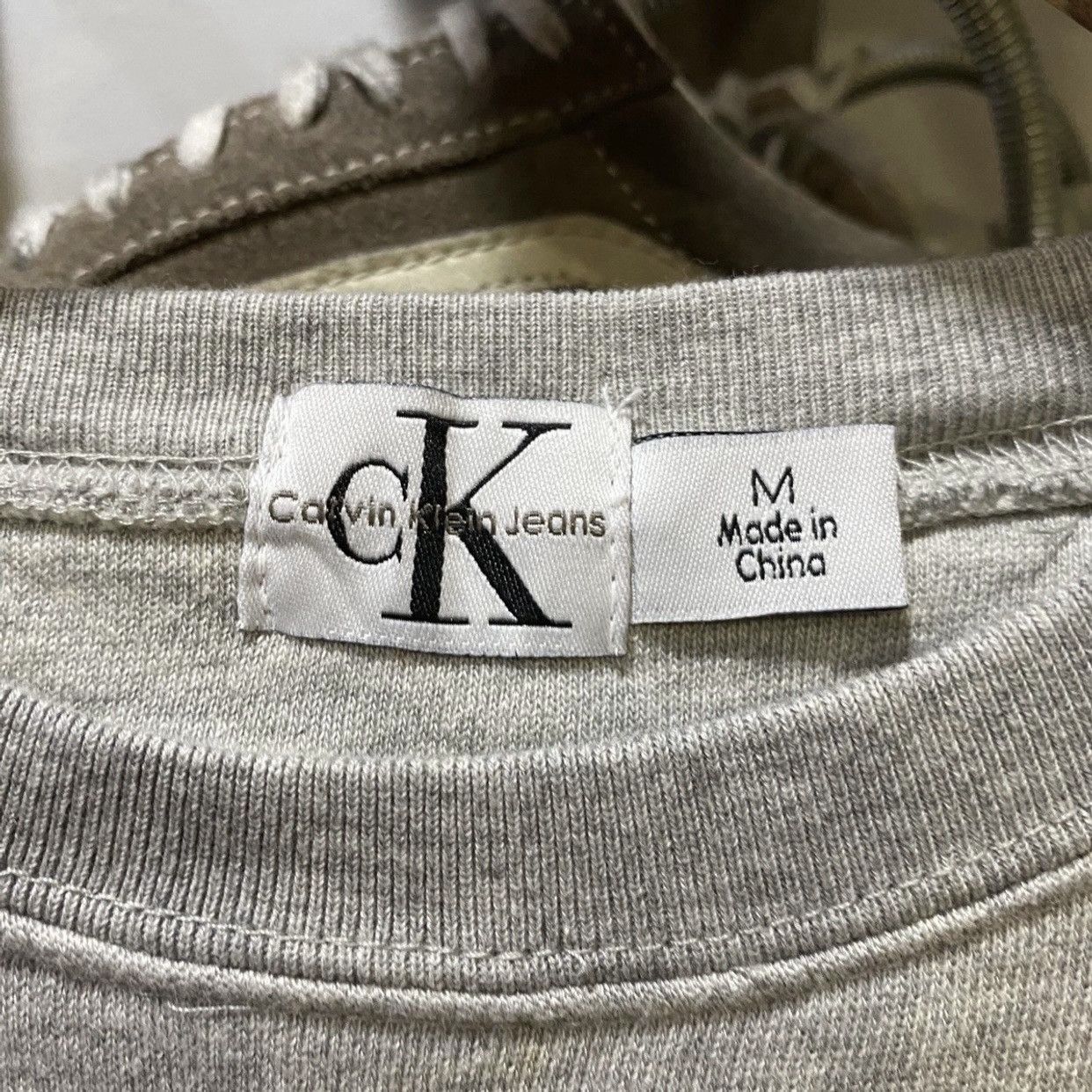 Calvin Klein VINTAGE‼️Calvin Klein Jeans Grey Sweatshirt Size US M / EU 48-50 / 2 - 4 Thumbnail
