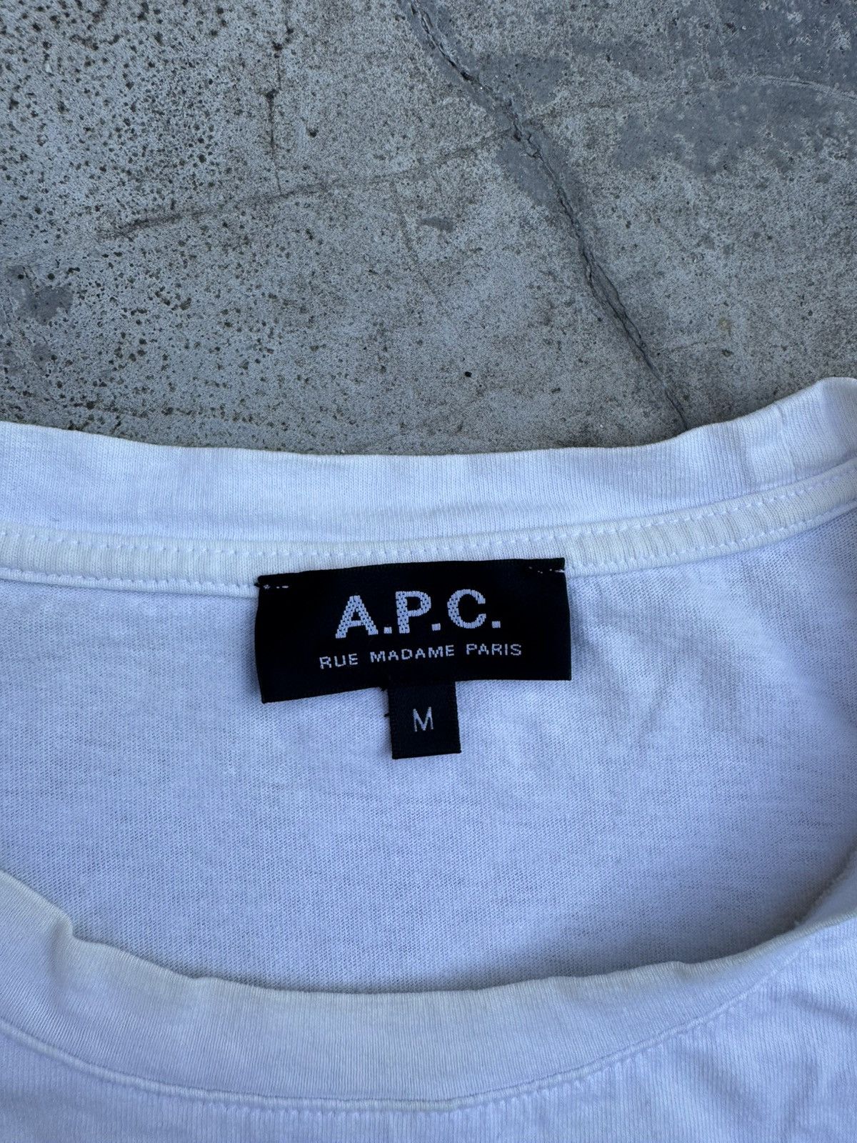 A.P.C. Apc Paris Big Logo Tshirt Size US M / EU 48-50 / 2 - 3 Thumbnail
