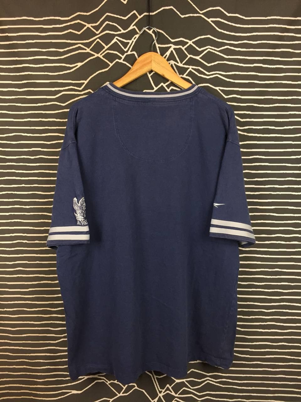 Reebok Vtg Reebok Air Force Academy USAFA Embroidered Logo Tee Size US XL / EU 56 / 4 - 9 Thumbnail