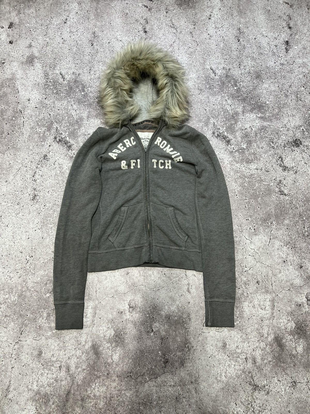 Abercrombie & Fitch Y2K Vintage Abercrombie Fur Hoodie Lgb if6was9 style Size M / US 6-8 / IT 42-44 - 2 Thumbnail