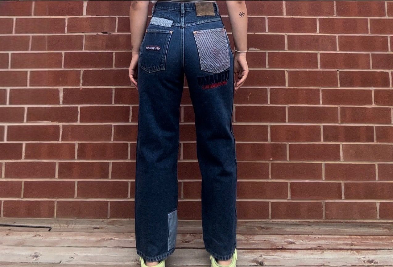 Fubu Y2K Platinum FUBU Fat Albert x The Junk Yard Gang Jeans Size US 27 - 8 Thumbnail