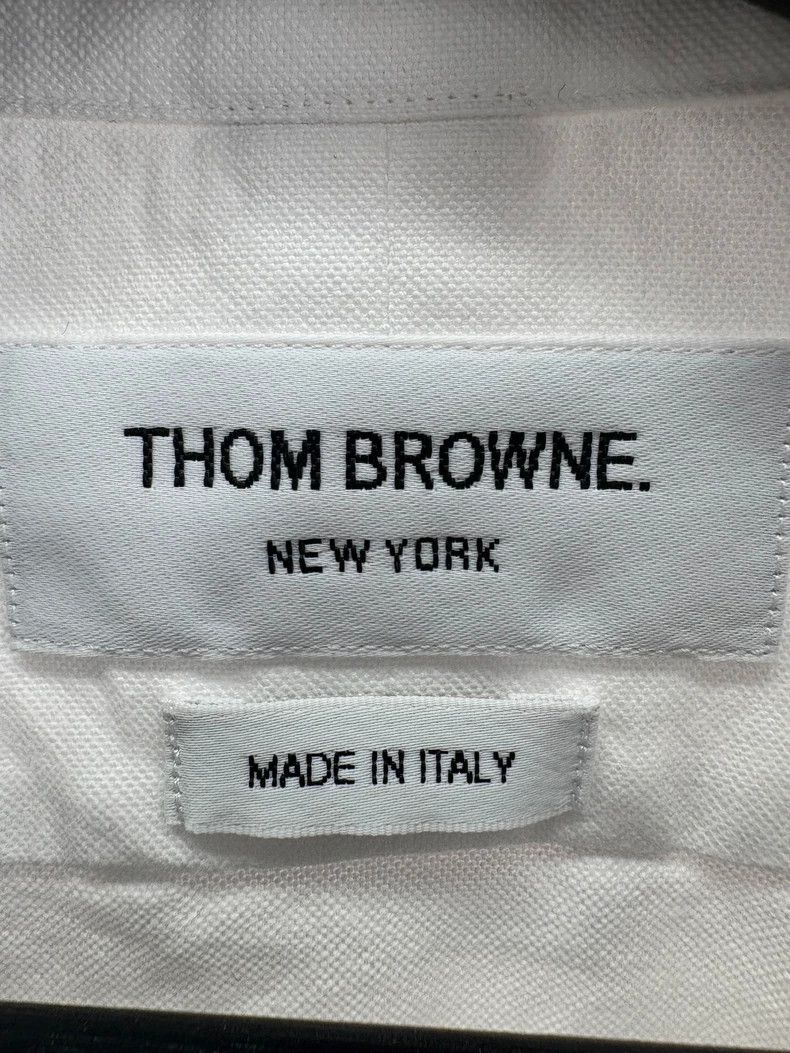 Thom Browne Thom Browne Color logo white shirt Size US XL / EU 56 / 4 - 6 Thumbnail