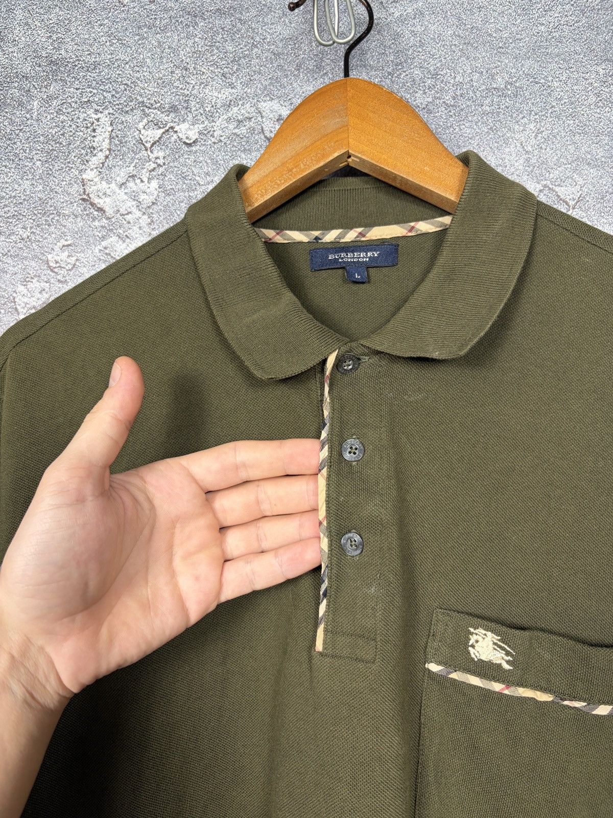 Burberry Vintage Burberry Classic Polo With Logo Size L Size US L / EU 52-54 / 3 - 5 Thumbnail