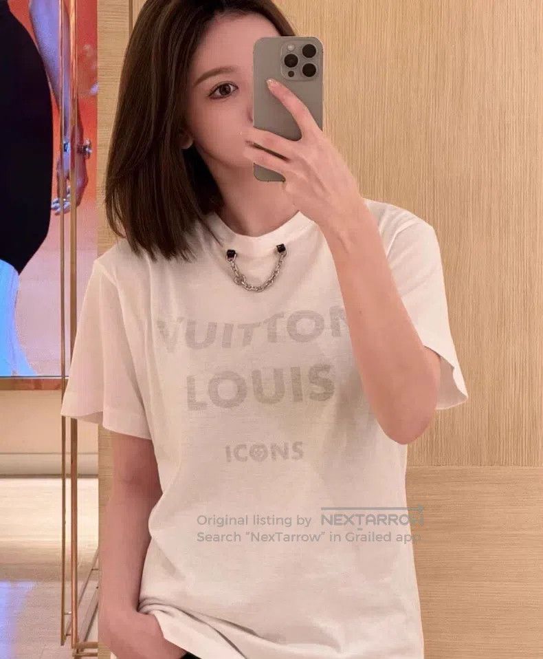 Louis Vuitton Louis Vuitton 23 white logo monogrammed cotton crewneck T- Size US XS / EU 42 / 0 - 8 Thumbnail