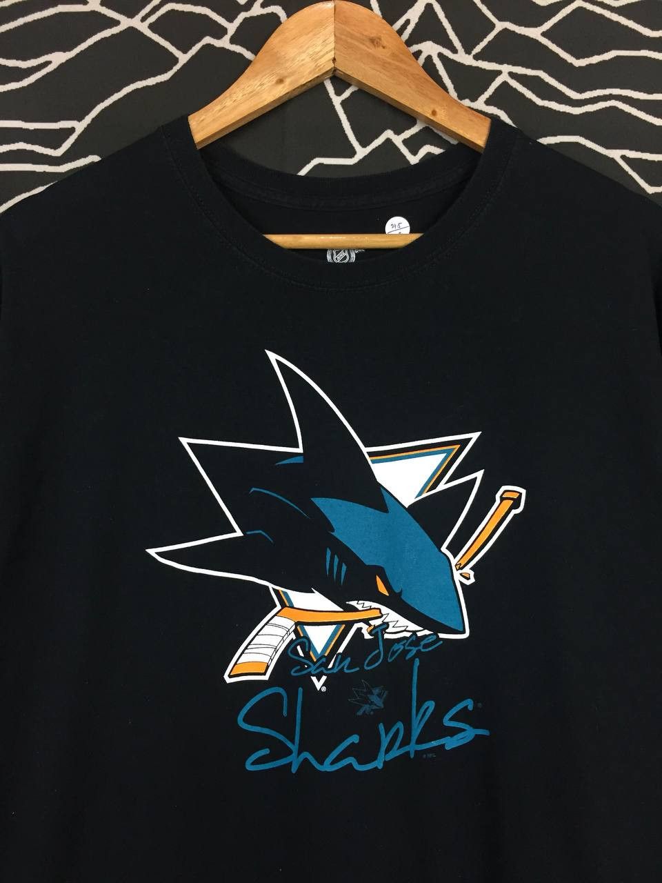 NHL × Sports Specialties × Vintage Official Licensed NHL San Jose Sharks American Sport Tee Size US L / EU 52-54 / 3 - 3 Thumbnail