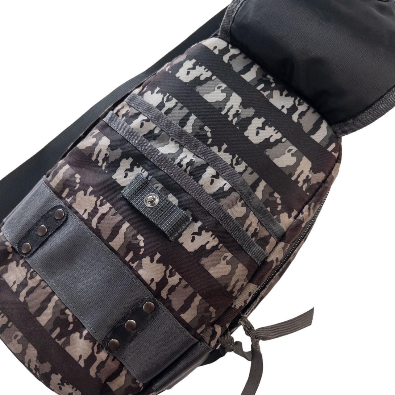 Oakley Vintage Oakley Camo Sling Bag Size ONE SIZE - 6 Thumbnail