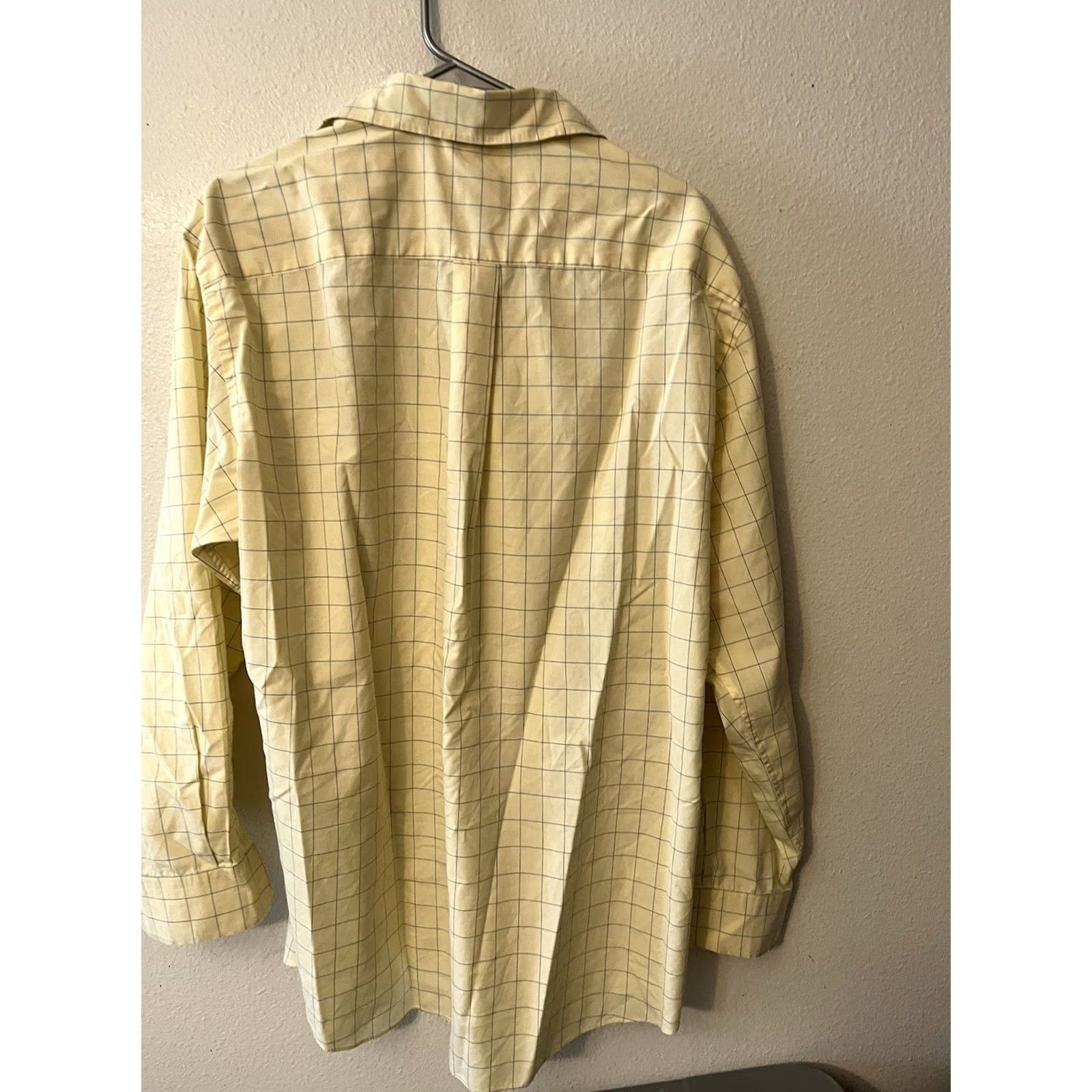 Jos. A. Bank New title: Jos A Bank Shirt Mens Size L Traveler Yellow Plaid Button Up Long Sleeve Cotton - Business, Casual, Travel Size US L / EU 52-54 / 3 - 3 Thumbnail