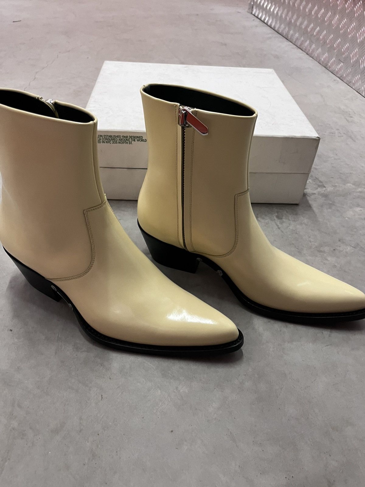Calvin Klein 205W39NYC Calvin klein 205W39NYC A/W18 runway chealse boots Size US 11 / EU 44 - 4 Thumbnail