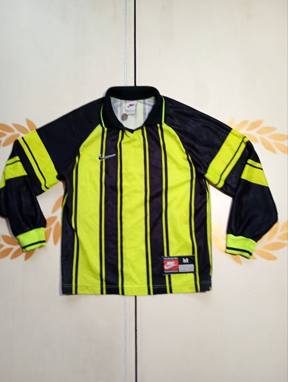 Nike Nike Borussia Dortmund Style Jersey 1996-97 kids size M Size US XXS / EU 40 - 1 Thumbnail