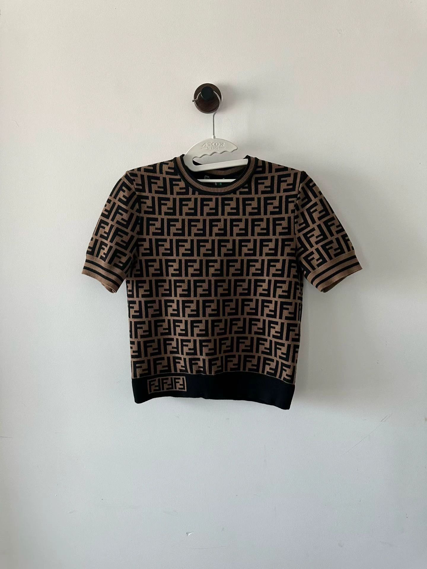 Fendi Fendi All Over Print Knit Short-Sleeve 38 98 New Size S / US 4 / IT 40 - 1 Thumbnail