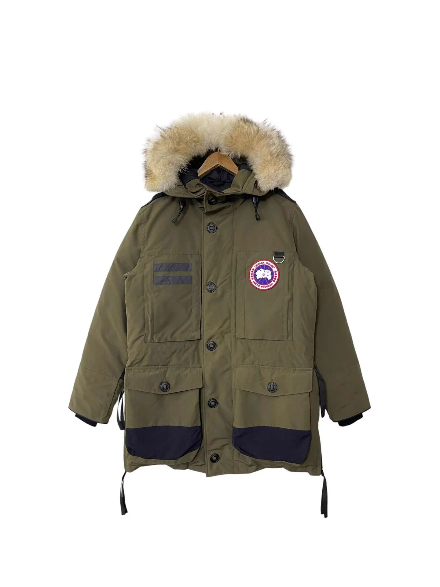 Canada Goose Canada Goose Macculloch M olive green parka like new Size US M / EU 48-50 / 2 - 1 Thumbnail
