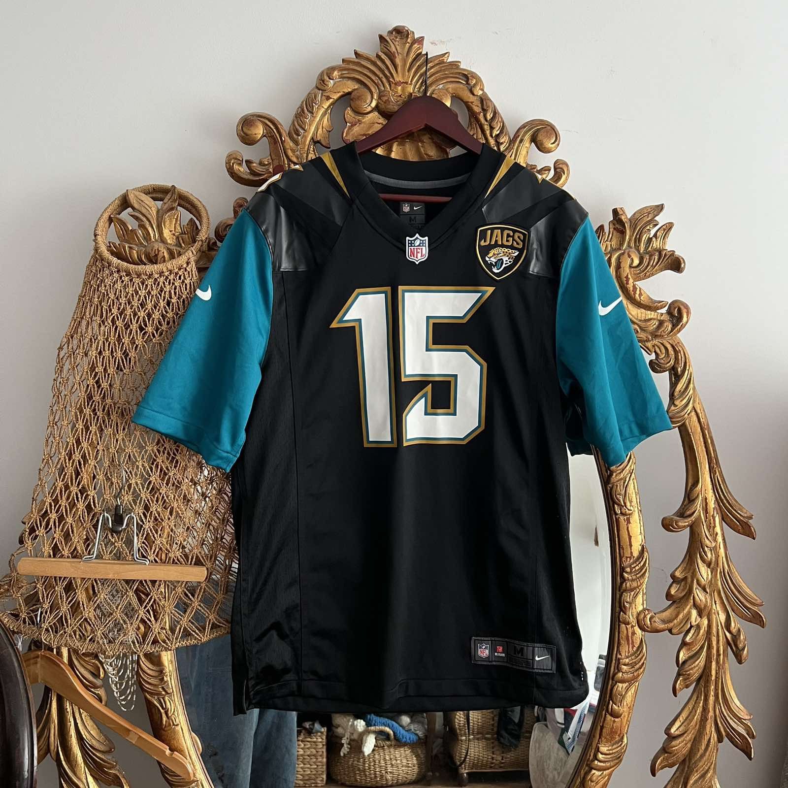 NFL JAGUARS JERSEY NFL JERSEY ROBINSON 15 AMERICAN FOOTBALL JAGS Size US M / EU 48-50 / 2 - 1 Thumbnail