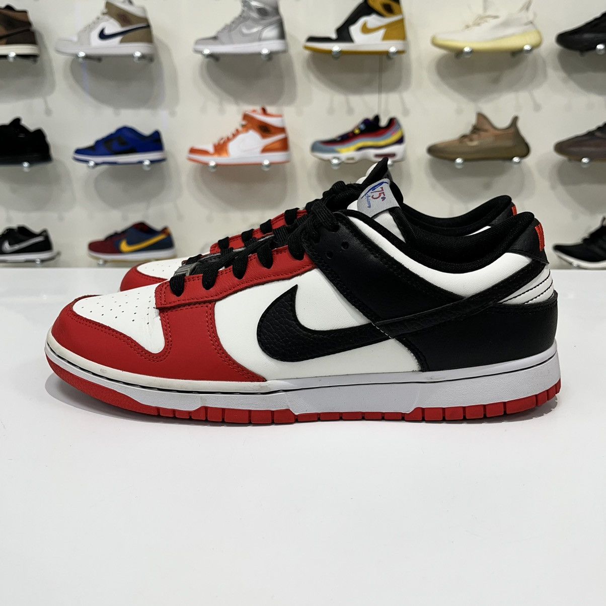 Nike Nike Dunk Low EMB NBA 75th Anniversary Chicago Size US 11.5 / EU 44-45 - 3 Thumbnail