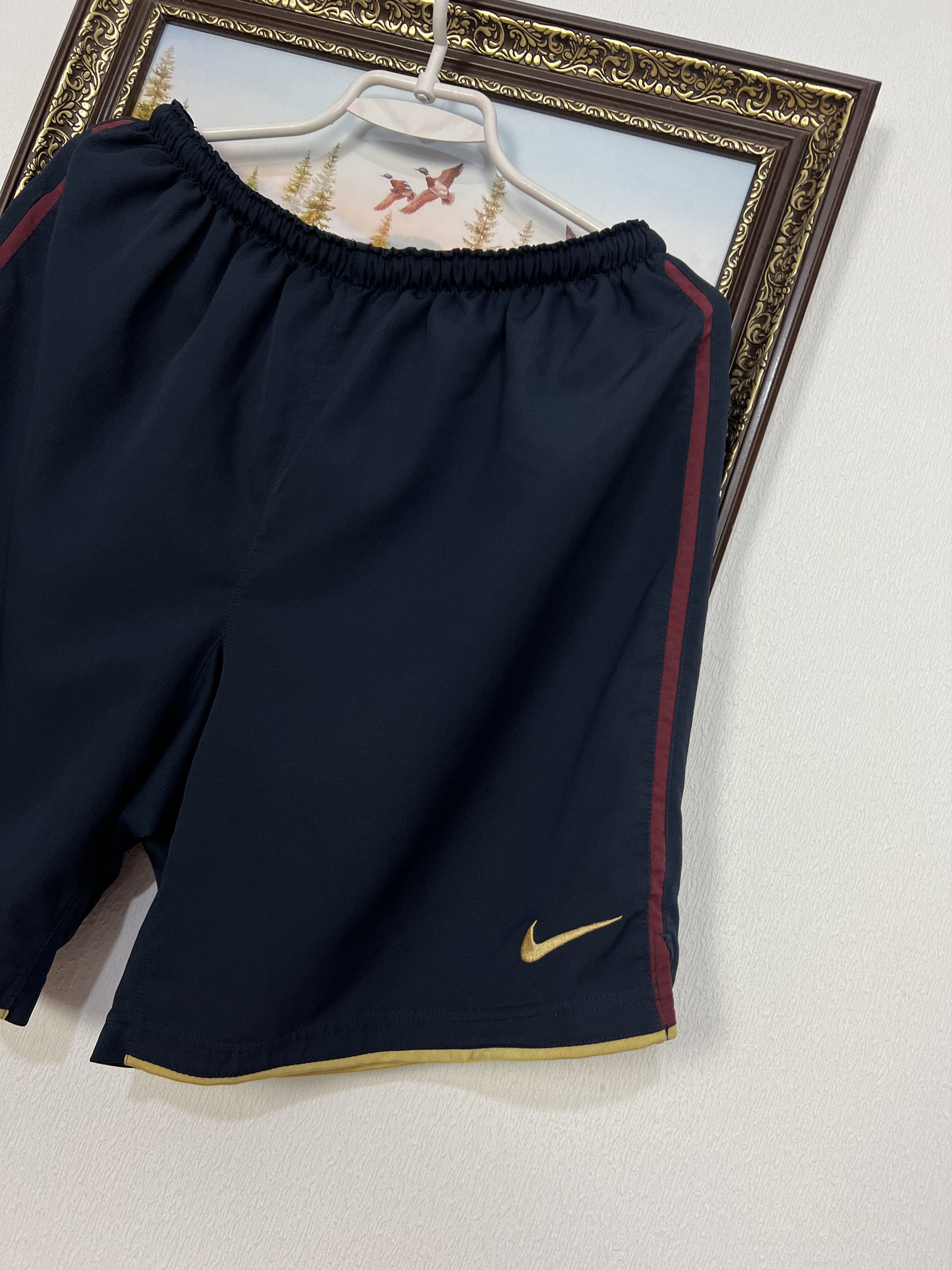 Nike Vintage Arsenal Football Shorts Soccer Gunners Athletic Rare Size US 32 / EU 48 - 2 Thumbnail
