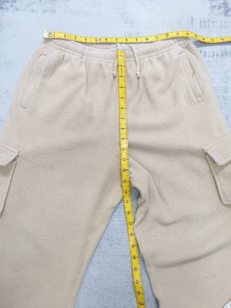 Japanese Brand Unbranded beige colour cargo fleece pant Size US 32 / EU 48 - 8 Thumbnail