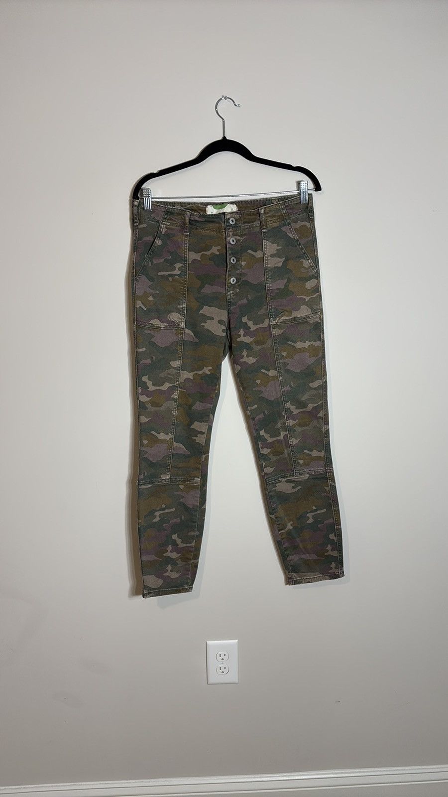 Anthropologie Anthropologie Camo Pants Size 32" / US 10 / IT 46 - 1 Thumbnail