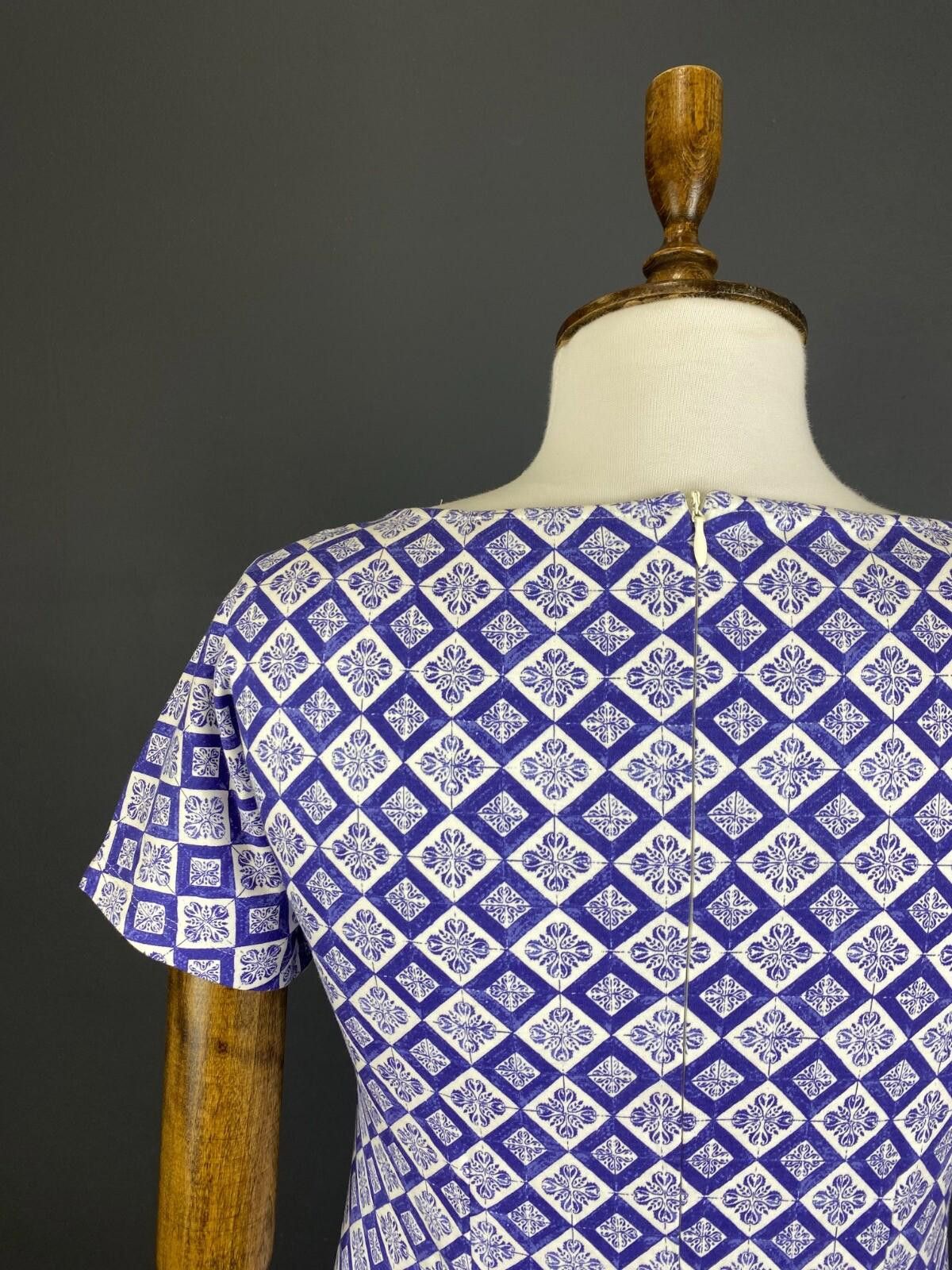 Designer Weekend Max Mara Blue Desiner Short Midi Dress Size 40 Size M / US 6-8 / IT 42-44 - 9 Thumbnail