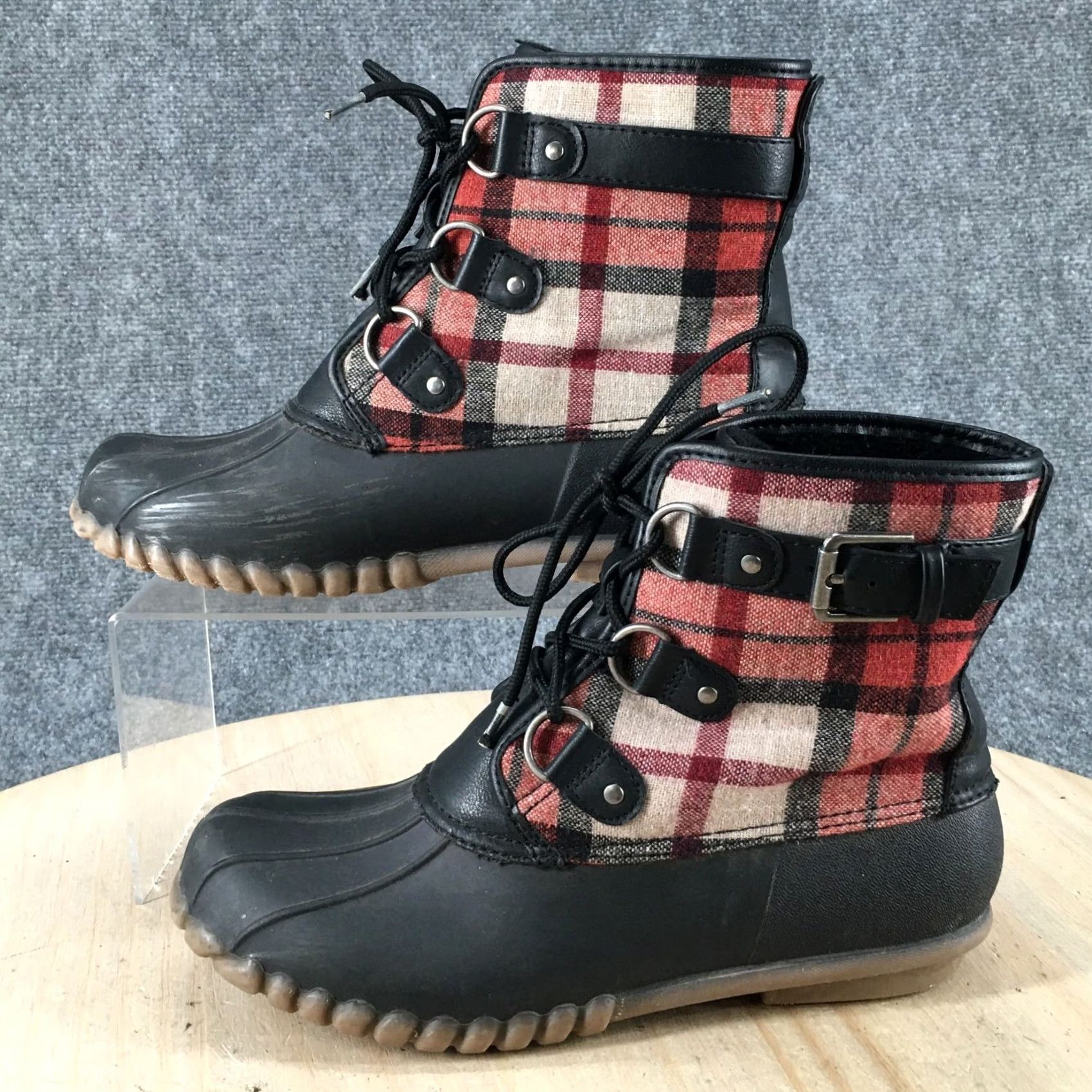 Vintage BareTraps Duck Boots Womens 7 M Fahn Snow Winter Plaid Ankle Bootie Red Lace Up Size US 7 / IT 37 - 2 Thumbnail