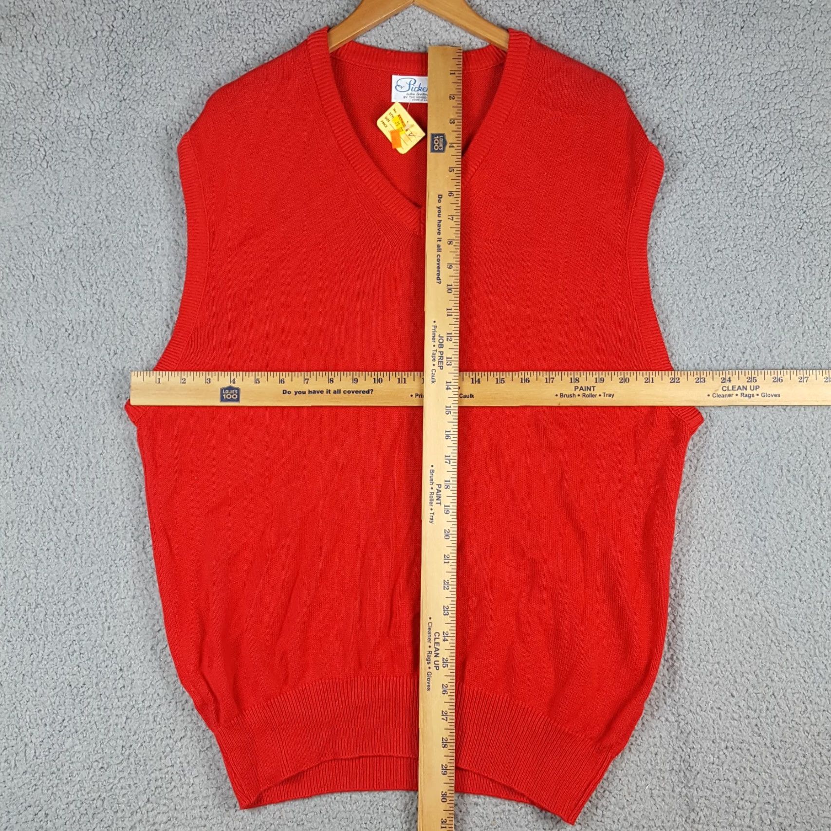 Vintage VINTAGE 80s Red Tight Knit Preppy V Neck Men's Size XL USA Made Pullover Sweater Vintage Size US XL / EU 56 / 4 - 7 Thumbnail