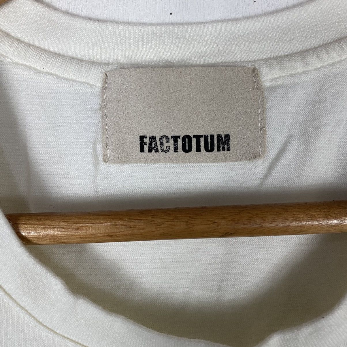 FACTOTUM FACTOTUM BORIS PASTERNAK RUSSIAN POET NOVELIST PHOTO TEE Size US S / EU 44-46 / 1 - 8 Thumbnail