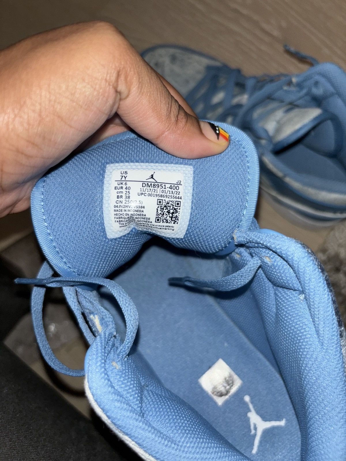 Jordan Brand × Nike Air Jordan Washed Denim Size US 7 / EU 40 - 7 Thumbnail