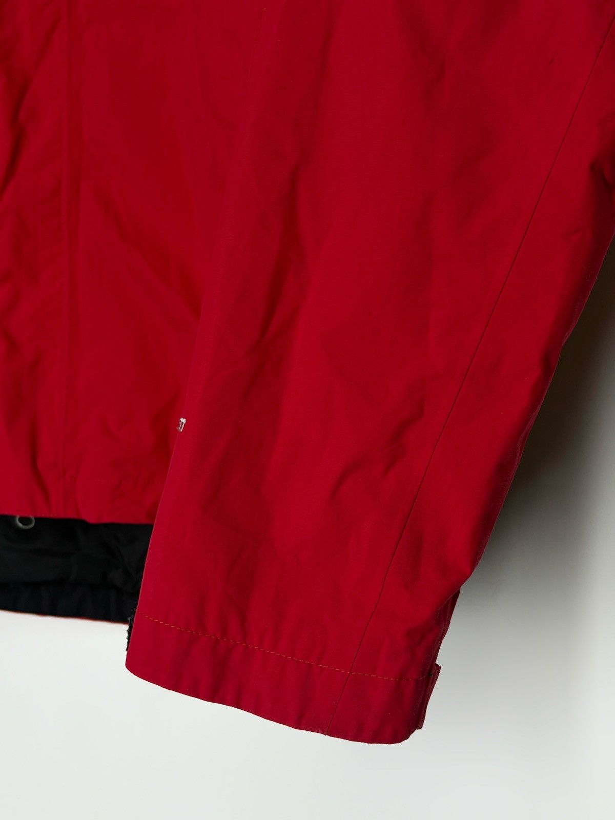 The North Face The North Face HyVent Red Nylon Jacket Size US M / EU 48-50 / 2 - 5 Thumbnail