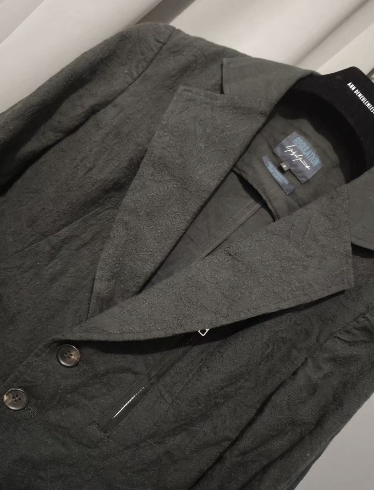 Yohji Yamamoto Yohji Yamamoto Jacquard Embroidered Blazer Size US S / EU 44-46 / 1 - 3 Thumbnail