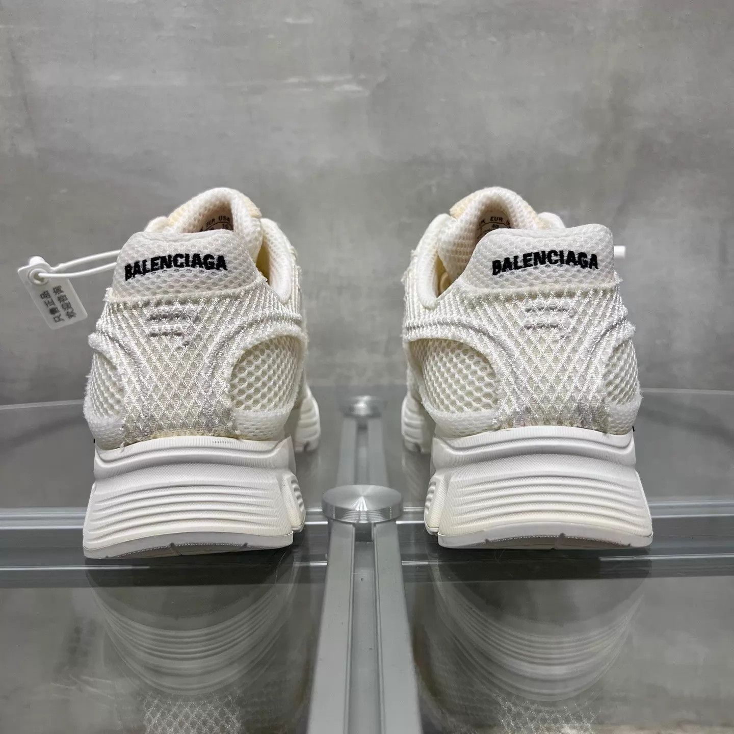 Balenciaga Balenciaga Phantom White Mesh Sneaker Size 40 Size US 7 / EU 40 - 6 Thumbnail